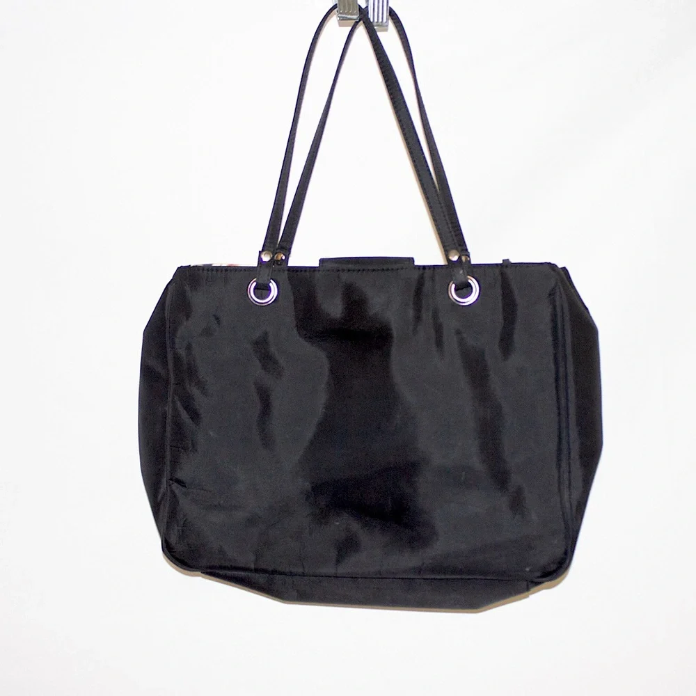 Disney Alice in Wonderland Vintage Shoulder Bag 🦋🤍 - Picture 3 of 12